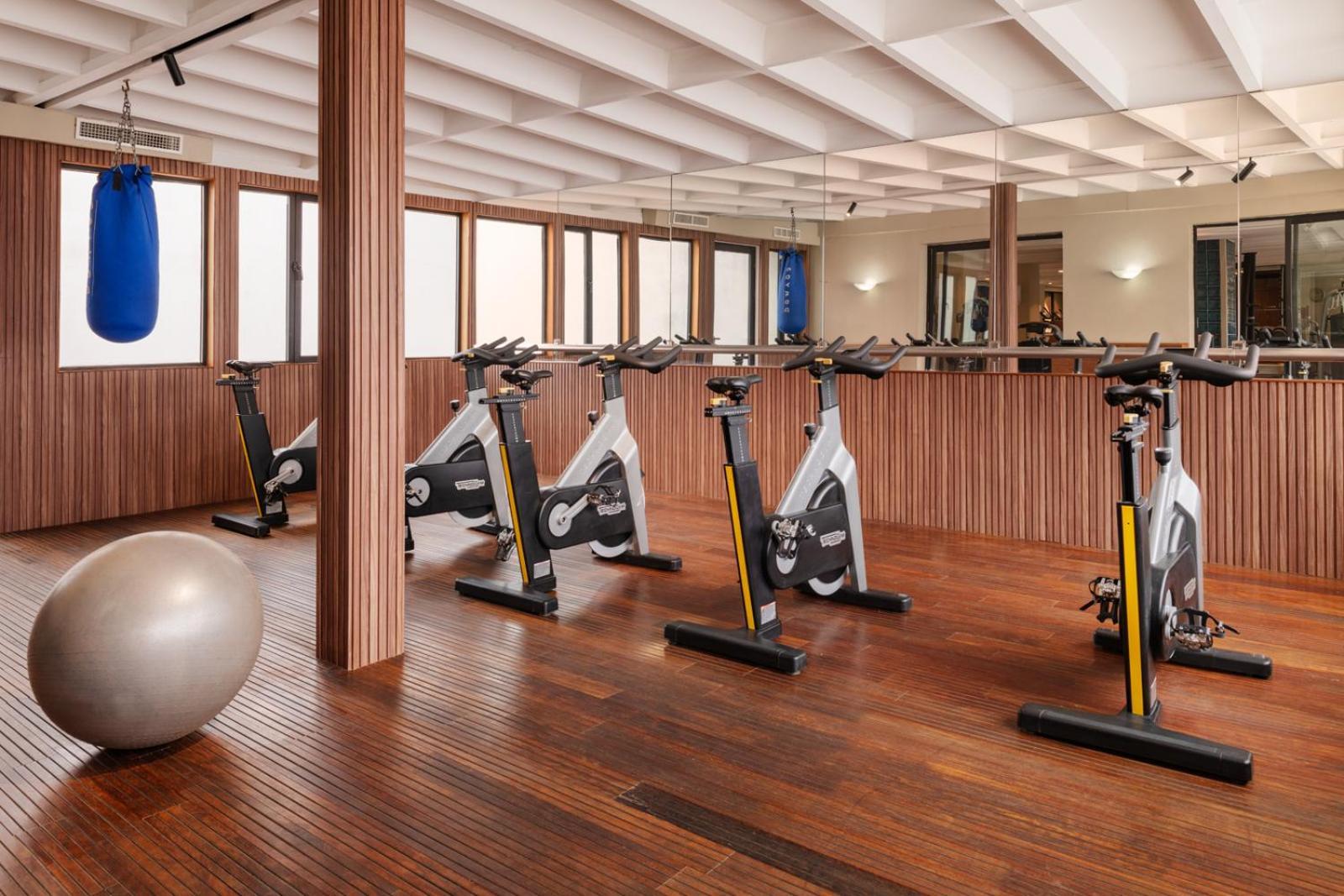 이베르나지 호텔 앤드 스파 마라케시 외부 사진 The gym at the hotel